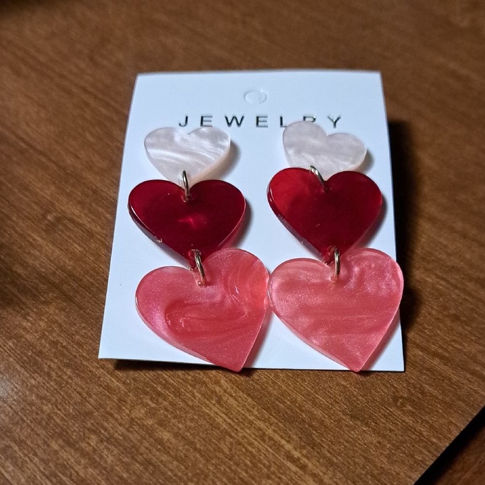 🎁Heart Drop Earrings in Red and Pink/ BUNDLE ONLY